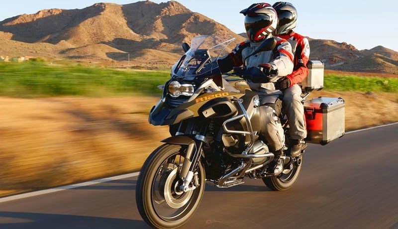 YOLCU İLE MOTOSİKLET KULLANIMI