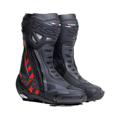 Botlar  <br>ve  <br>Ayakkabılar